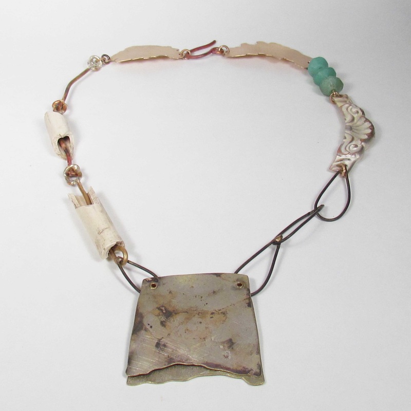Conceptual necklace by Roxy Lentz